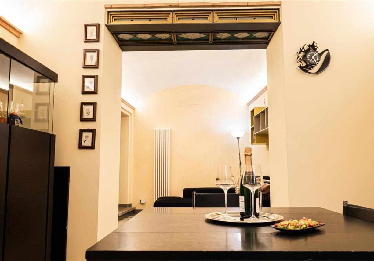 Advocata Nostra Incontro Di Storia E Centralita Apartamento