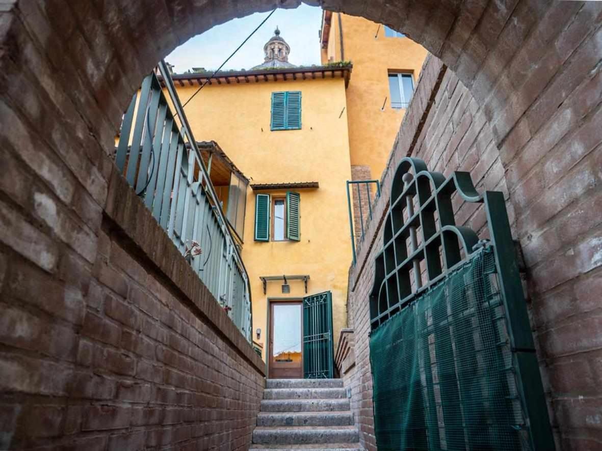 Advocata Nostra Incontro Di Storia E Centralita Apartamento *
